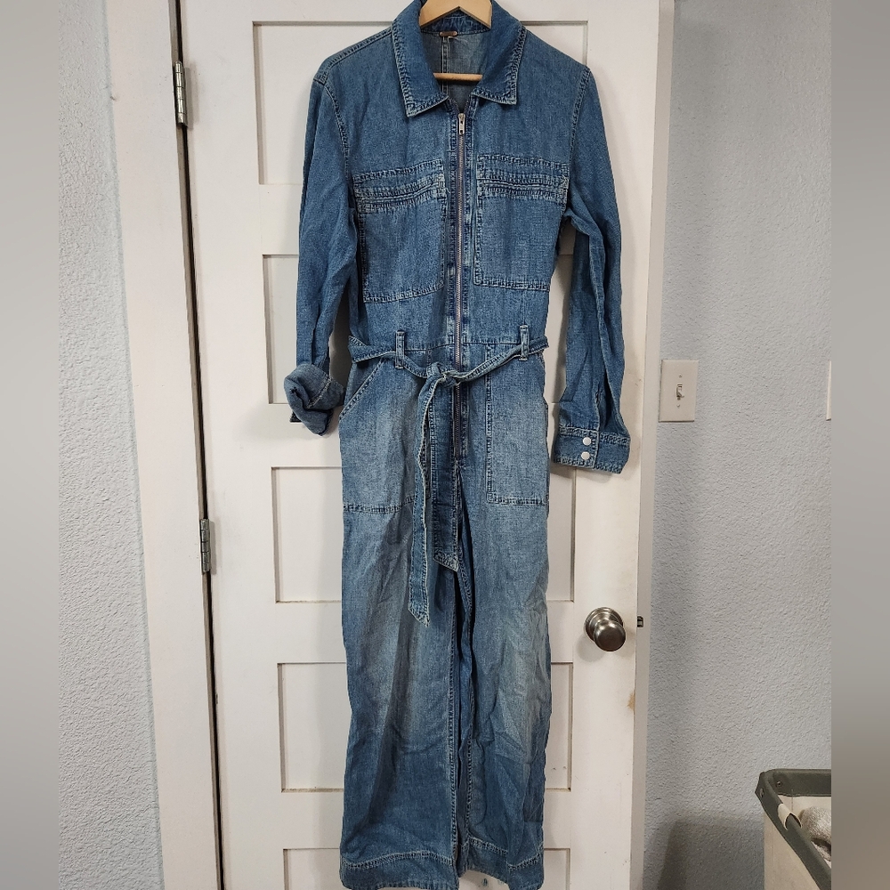 Free People Medium Blue Denim Zip-Front Jumpsuit with Tie Waist